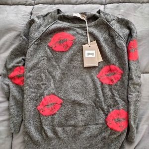 Brodie Fine Cashmere Mini Kiss Sweater